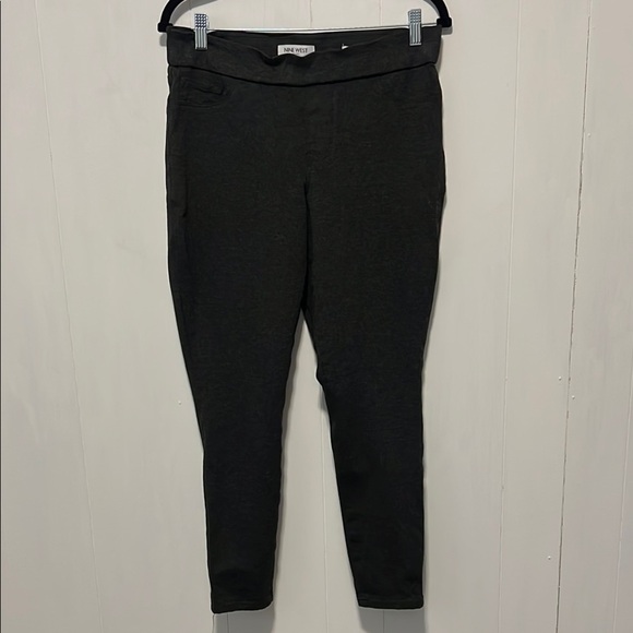 Nine West Dark Gray/Black Pull on Skinny Jeans - Picture 1 of 7
